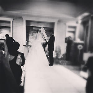 真山景子 結婚式 画像